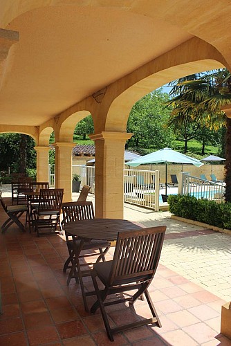 Hotel le Bon encontre