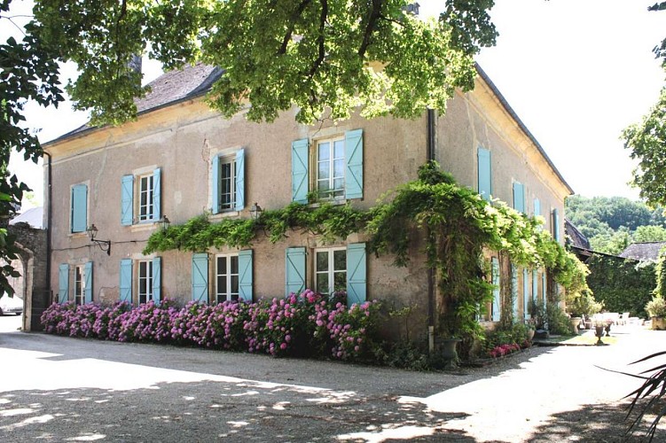 Hôte la Commanderie