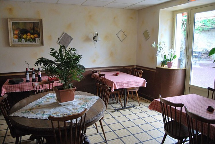 Hôtel Restaurant Ô Marronnier de Nadaillac