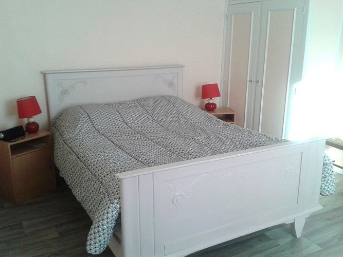 Meuble-pierrenne-chambre