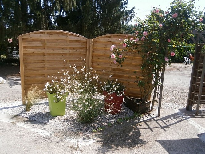 Meublé Pierrenne - Fleur