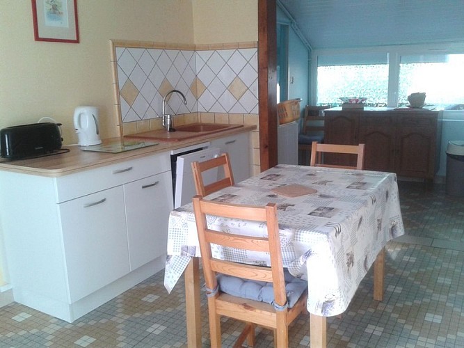 Meuble-pierrenne-cuisine-salon