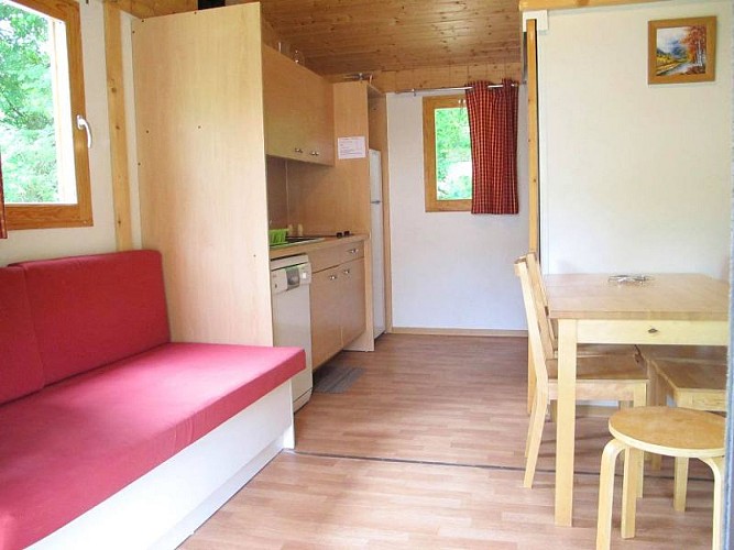 HLOAQU047FS002RW_PINDERES_HLL001A_pièceprincipale