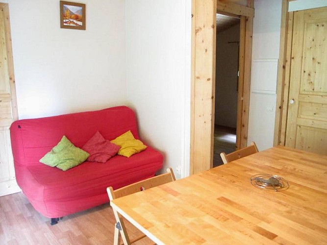 HLOAQU047FS002S1_PINDERES_HLL001C_coinsalon