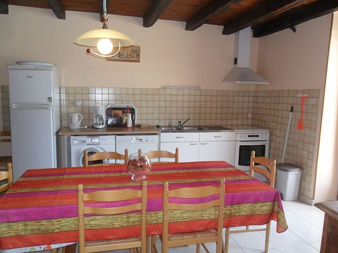 lauzun-gite-grosseteste-cuisine1