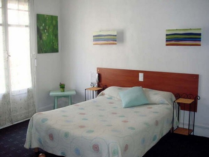 ALIZEES-Biarritz-Chambre2