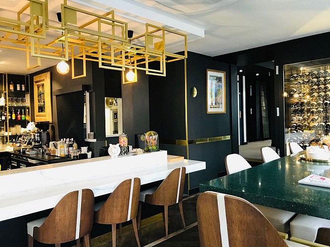 Le-Cosmopolitain-bar4