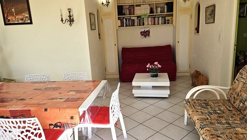 Pont-du-casse-gite-ecureuils-canapé-destination-agen-tourisme