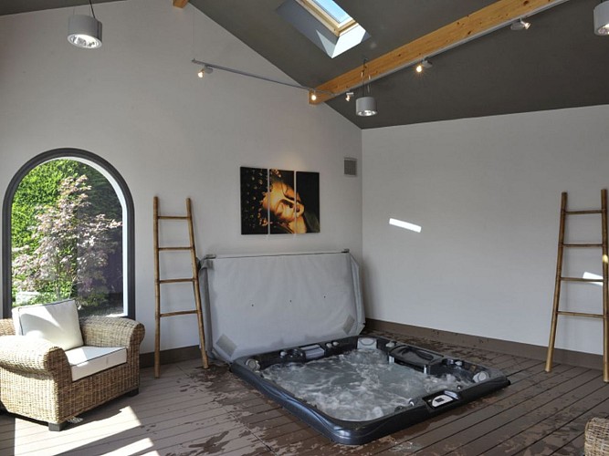 Hôtel Eskualduna - espace jacuzzi - Saint Martin d'Arrossa