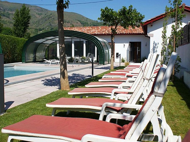 Hôtel Eskualduna - piscine - Saint Martin d'Arrossa