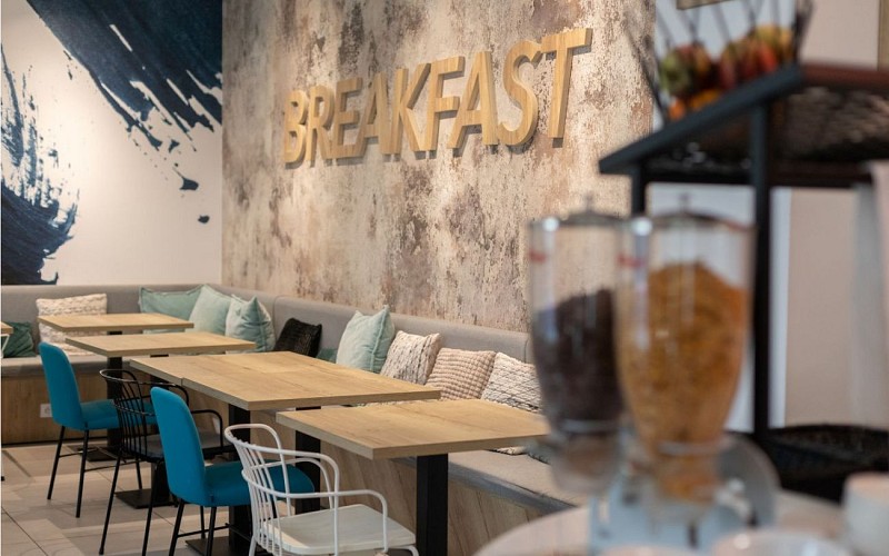 ibis-eliophot-ars-andaux-79 TIS