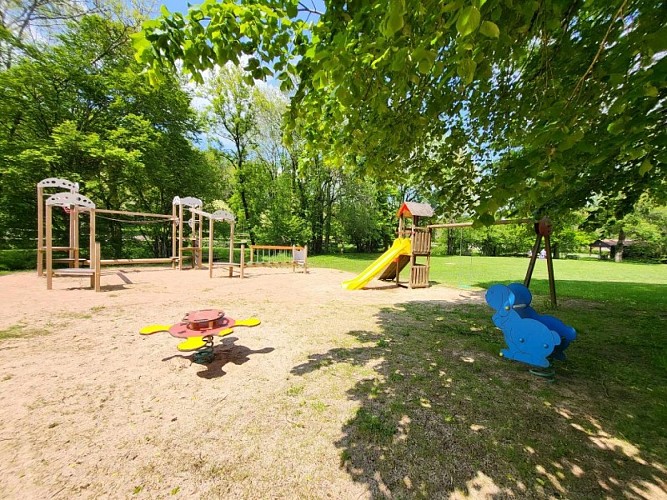 Busserolles - Jeux enfants 