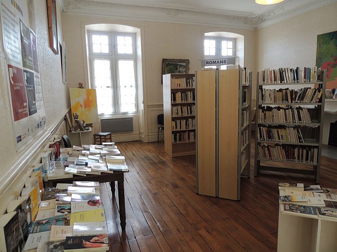 Bibliothèque de Brantôme romans adultes