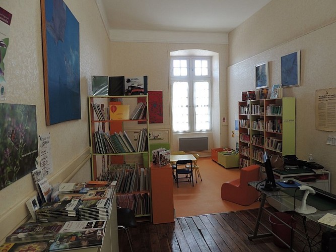 Bibliothèque de Brantôme enfants