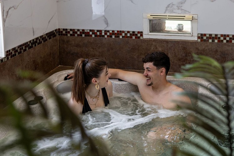 Ô-Délices-de-la-Monnerie-bourgnac-sauna-vallee-isle-tourisme-2025