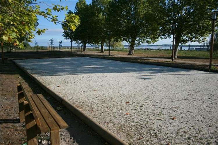 Port de Lamarque (embarcadère du bac)