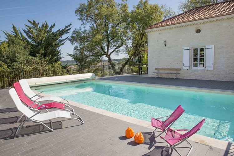 HLOAQU047V5011OZ_PARRANQUET_01