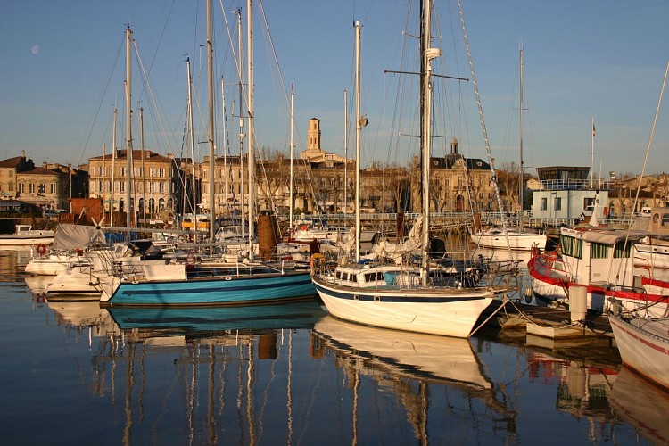 LE PORT DE PLAISANCE DE PAUILLAC (F.FATIN)