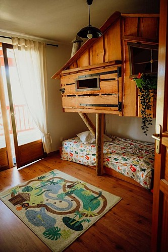 STJU-Lou Cabanot _Int (5)