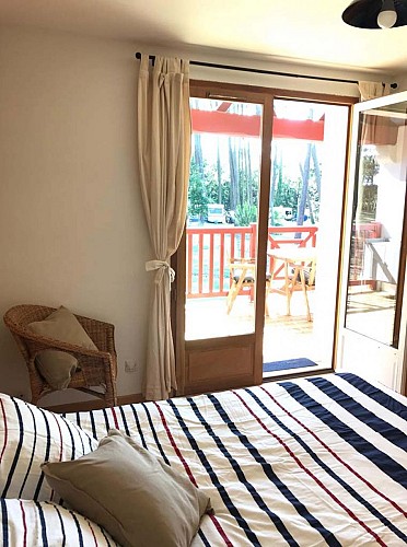 STJU-Lou Cabanot _Int (2)