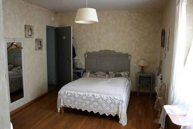 Suite Blanche Laouilleroun