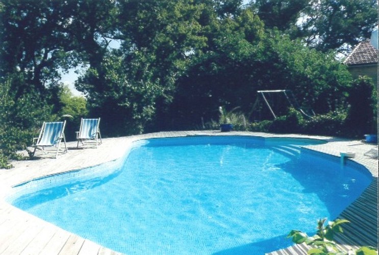 CASSIGNAS_CHC072_ piscine2010.jpg