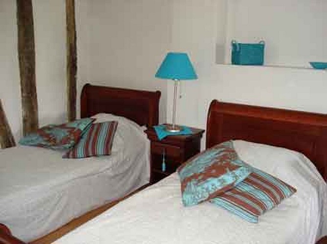 Les-Contes-d-Albret---Chambre-bleue-2