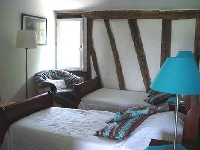 Les-Contes-d-Albret---Chambre-bleue-1