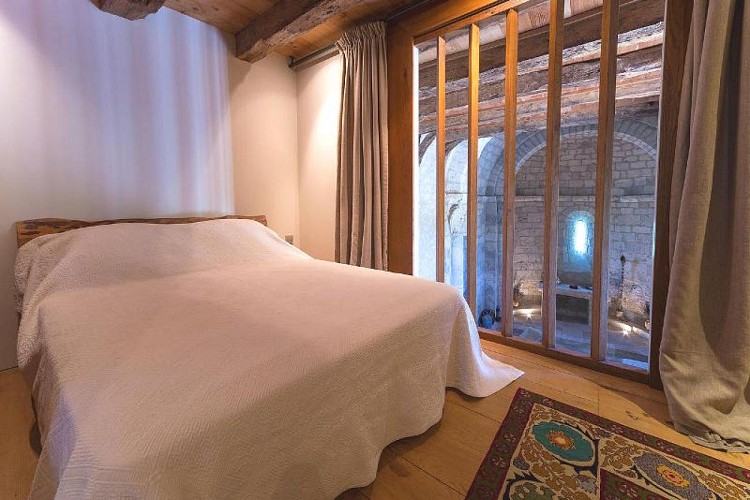 HLOAQU047V5025XV_REFCDT037_chambrechapelle