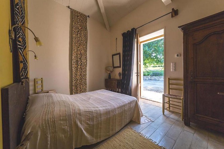 HLOAQU047V5025XV_REFCDT037_chambrepetitemaison