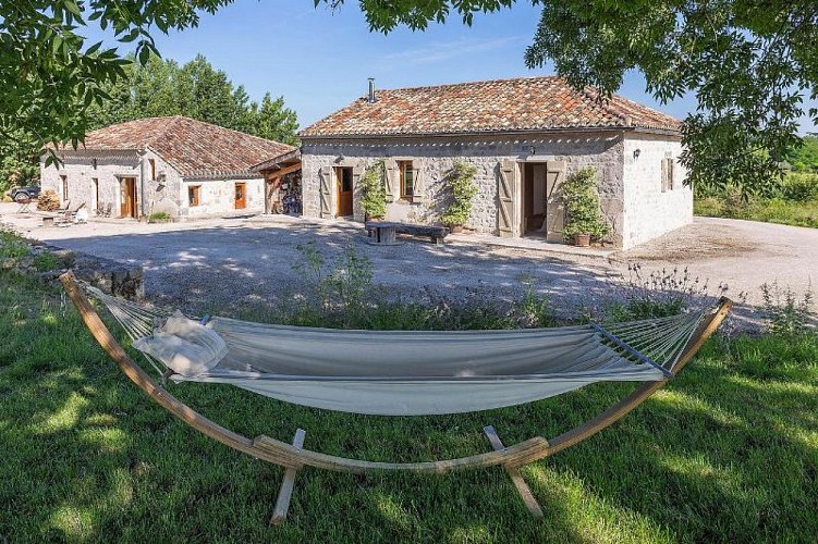 HLOAQU047V5025XV_REFCDT037_petitemaison