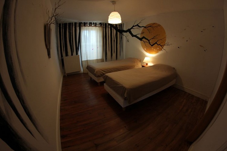 HLOAQU047V5035YV_CHC149B_MEILHANSURGARONNE_MlleTerite2