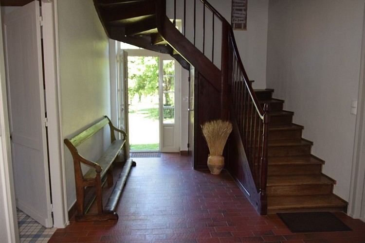 HLOAQU047V50AW7J--grande3