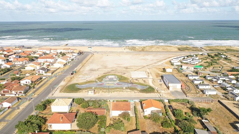 Skatepark-Montalivet--2----1-duvet-pour-2