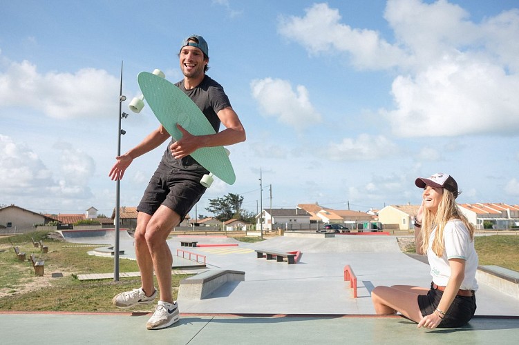 Skatepark-Montalivet--10----1-duvet-pour-2