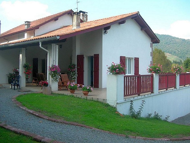 Maison Harria-entrée-St Jean Pied de Port