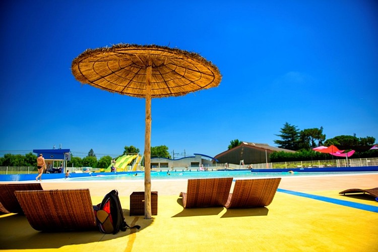 Aquaval plage retouchée