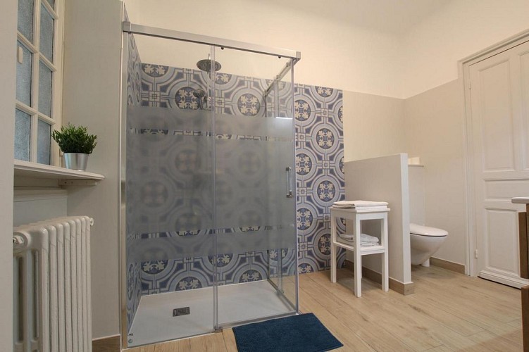 65858998-376325556571410-2449071857773576192-o-1-