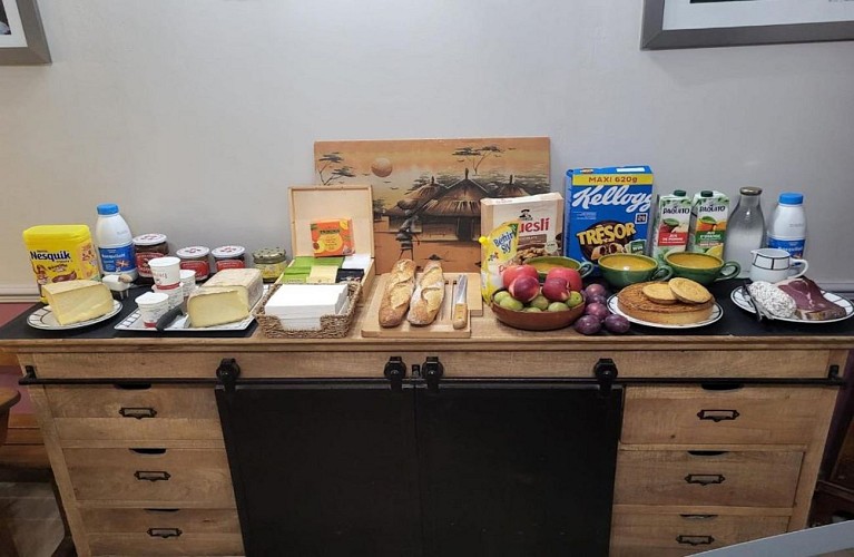 Moulin Urketa Petit déjeuner