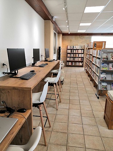 Bibliothèque Miramont 3