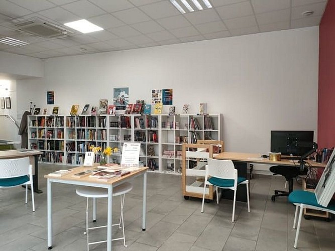 Médiathèque Cancon
