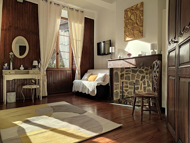 Maison d'hôtes l'Amphitryon - Chambre Barétous spacieuse et lumineuse