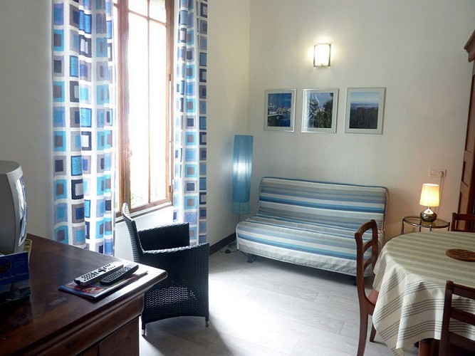 6 côté séjour [800x600]