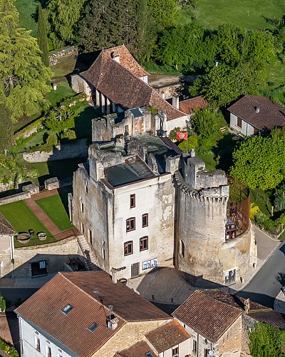 CDT 24 - Château Barrière - Villamblard