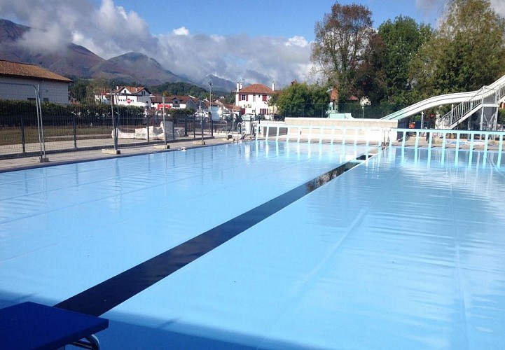 Centre aqualudique piscine Saint Jean Pied de Port - bassin