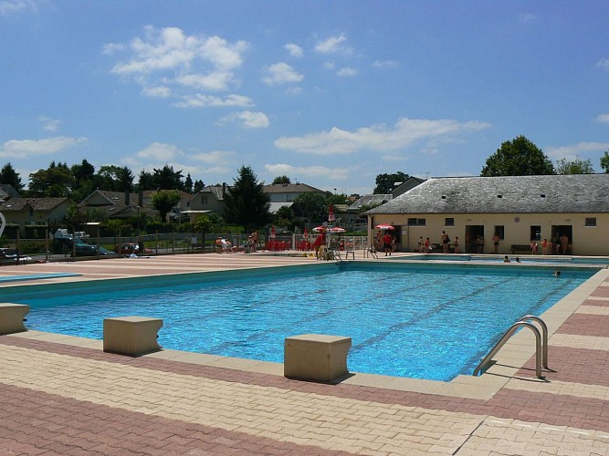 Morlaàs piscine municipale moyen bassin
