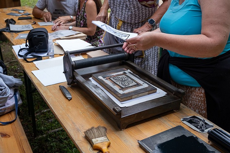 papeterie linogravure web 2023 ©Naturellement Périgord-45