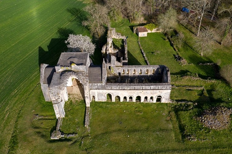 5522_abbaye_de_boschaud_© Dordogne Libre