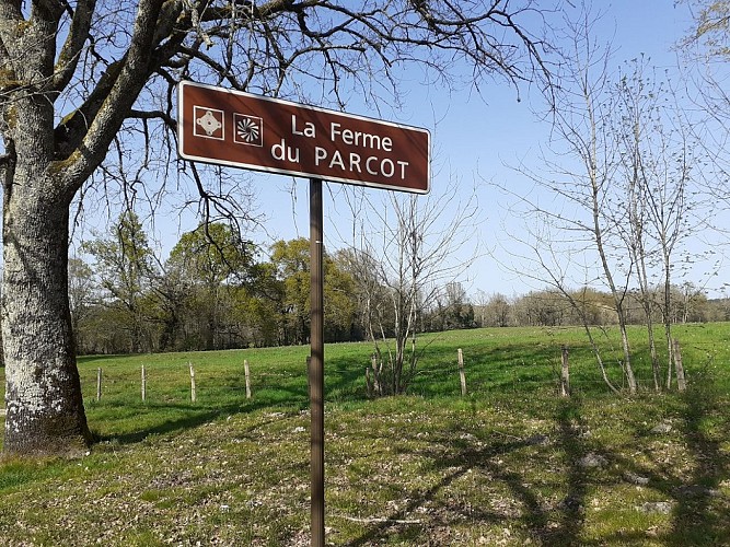 panneau-MH-parcot-echourgnac