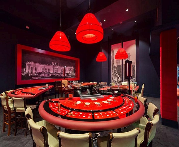 Casino Barrière- Biarritz - Salle des jeux de table